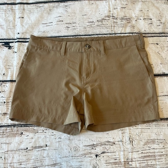 Patagonia Tan Hiking Shorts Size 6 - Picture 2 of 10